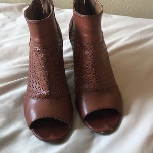 Brown booties opened toe